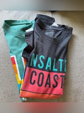 Short-Sleeve Graphic Tee - Charcoal with Teal & Coral Print